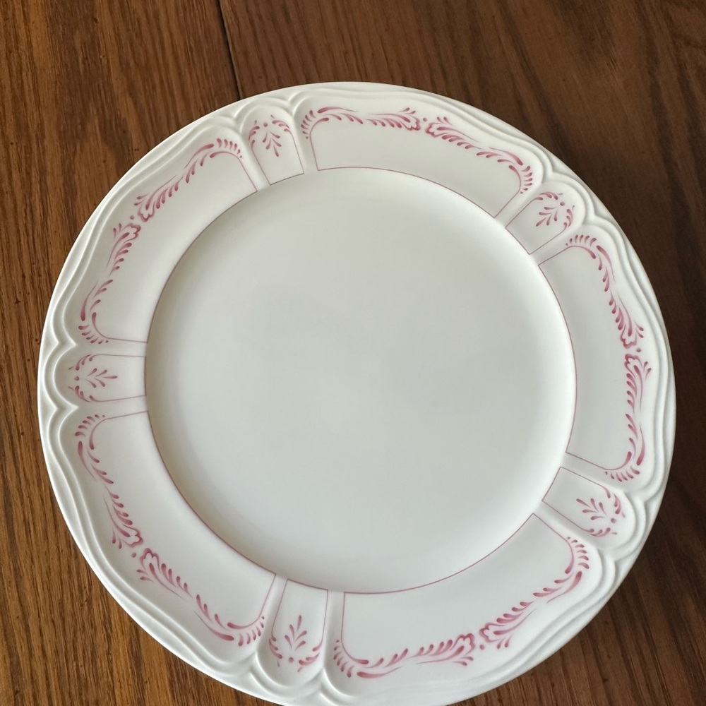 Lenox White Sands Elegant White and Pink salad  Plate